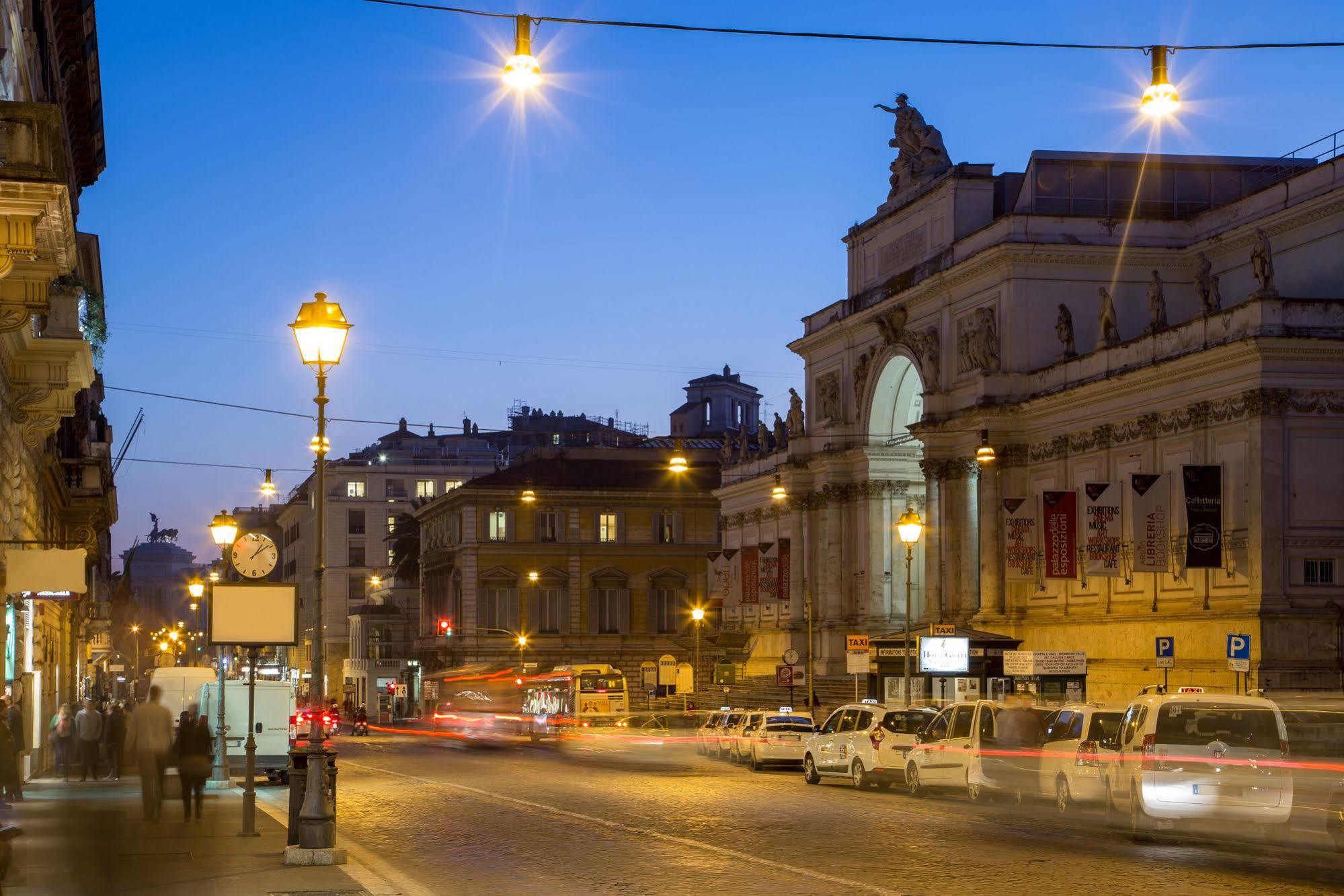 Roman Central House Exterior foto